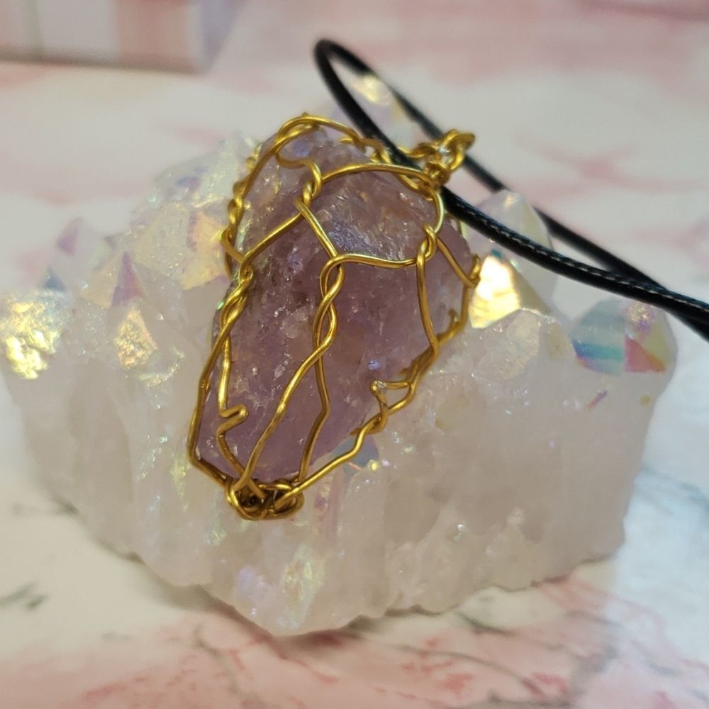 Amethyst Handcrafted Cord Necklace Goldtone wire 16" length w 1" e…